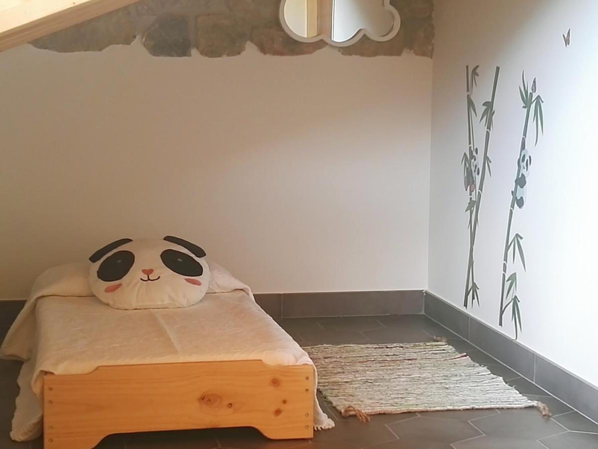 La Onda Villa Рамалес де ла Виктория Екстериор снимка